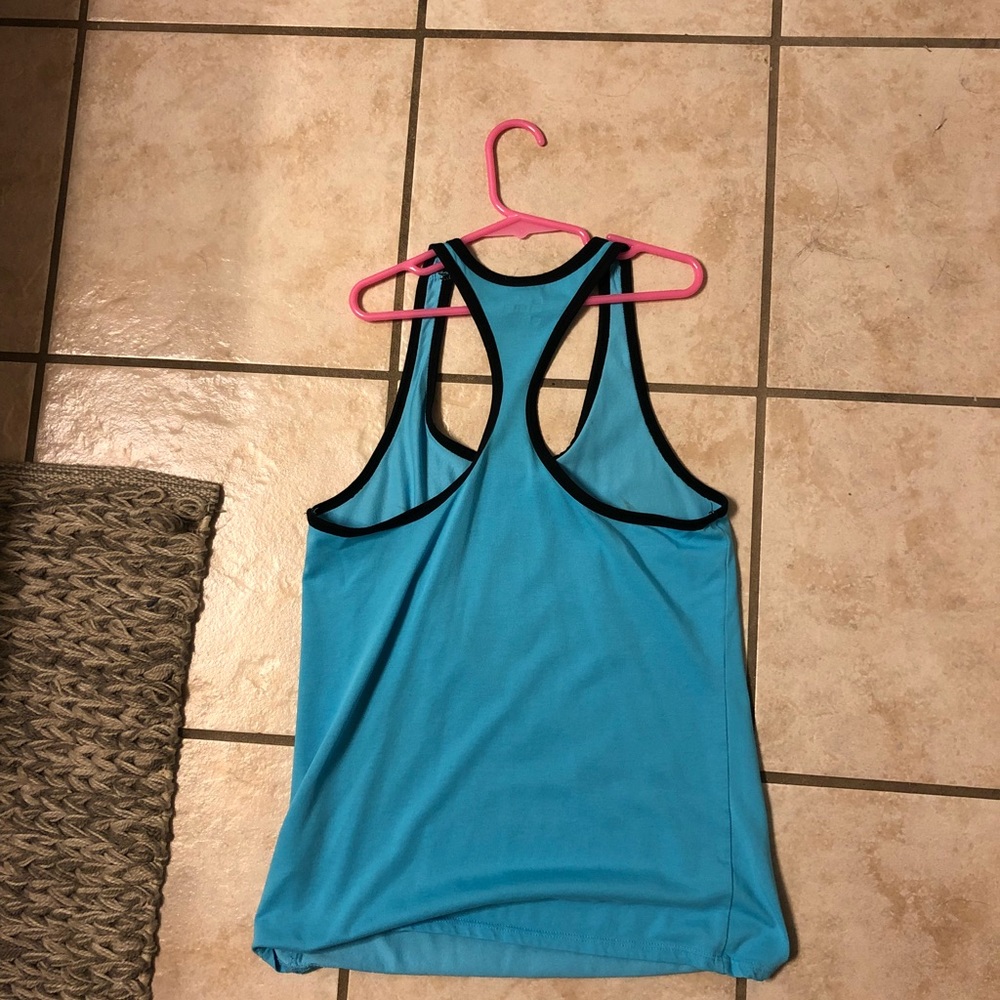 Nike tank